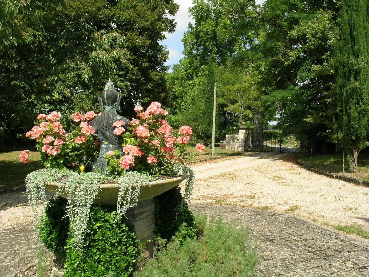 Cherval Chateau Du Bourbet المظهر الخارجي الصورة