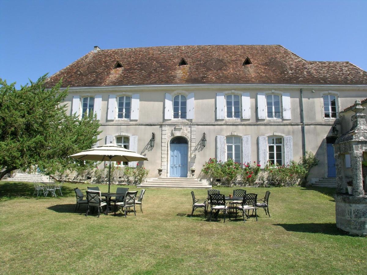Cherval Chateau Du Bourbet المظهر الخارجي الصورة