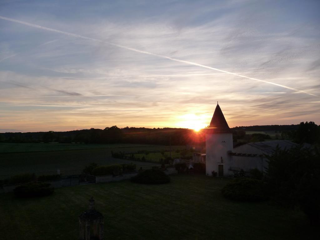 Cherval Chateau Du Bourbet المظهر الخارجي الصورة